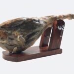 jamonero Rioja nogal Buarfe de madera con herrajes de alta resistencia
