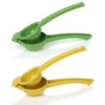 Exprimidor de limones manual Quttin de aluminio reforzado en opciones de color verde y amarillo con diseño de prensa por palanca