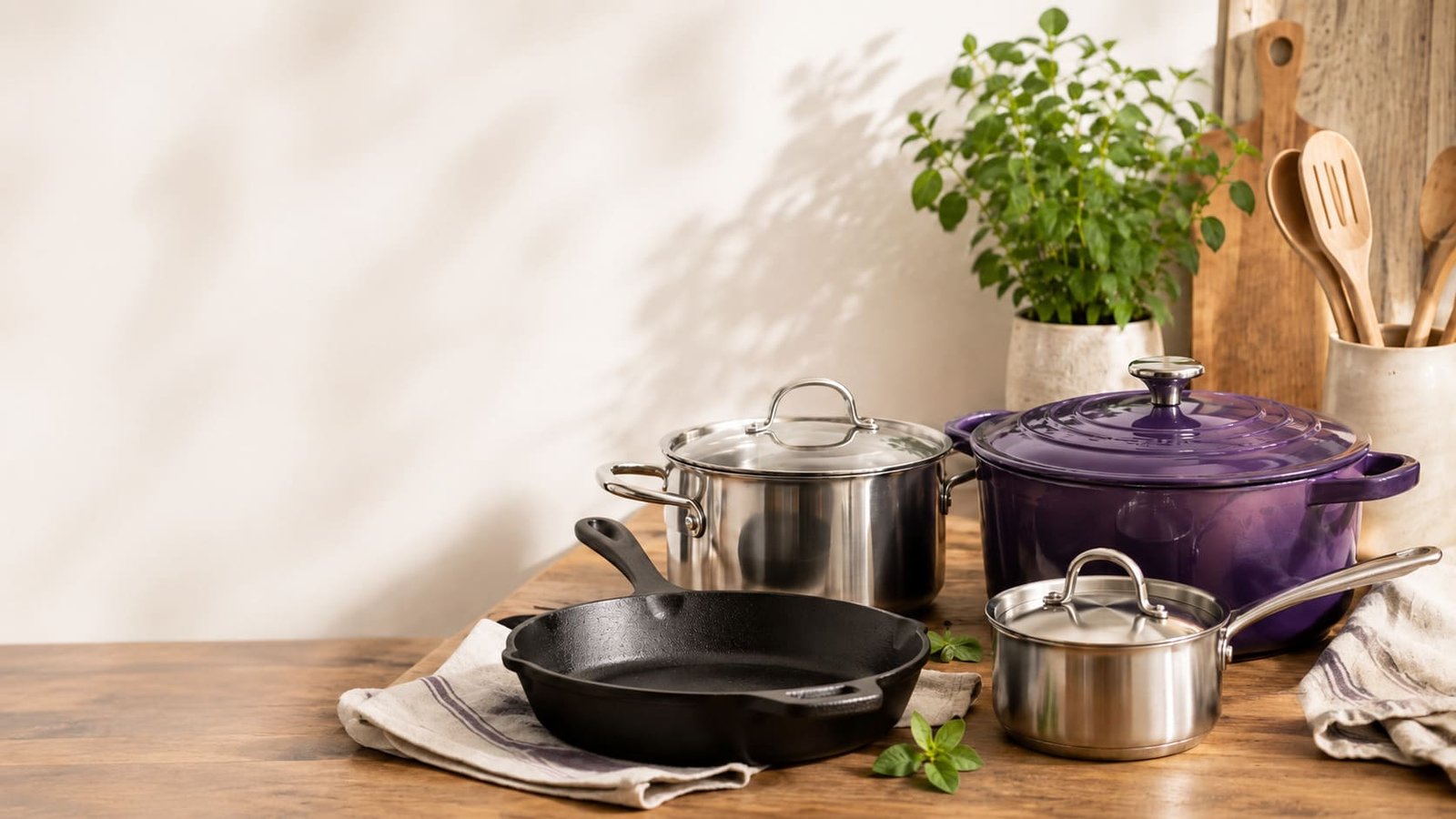 Ollas sin tóxicos: guía honesta de materiales para cocinar sano